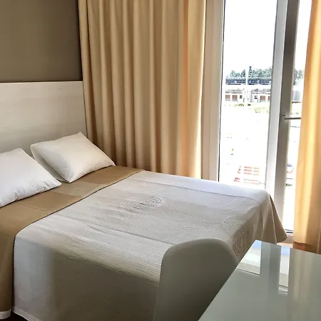 Nuevo Vichona 3 Estrellas Superior Sanxenxo