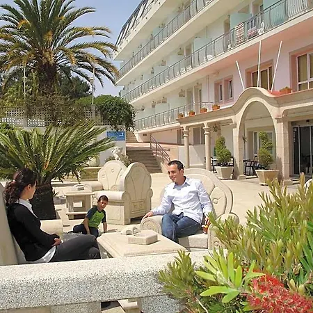 Hotel Nuevo Vichona 3 Estrellas Superior 3*