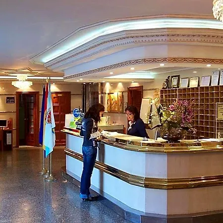 Nuevo Vichona 3 Estrellas Superior Hotel